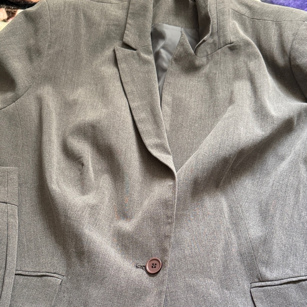 Jessica London Heather Gray Notch Collar Blazer and skirt